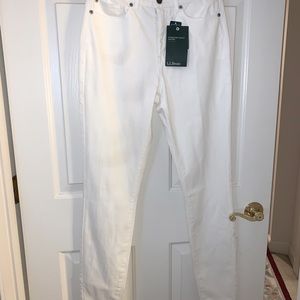 3/$20 NWT L.L.Bean white jeans sz6